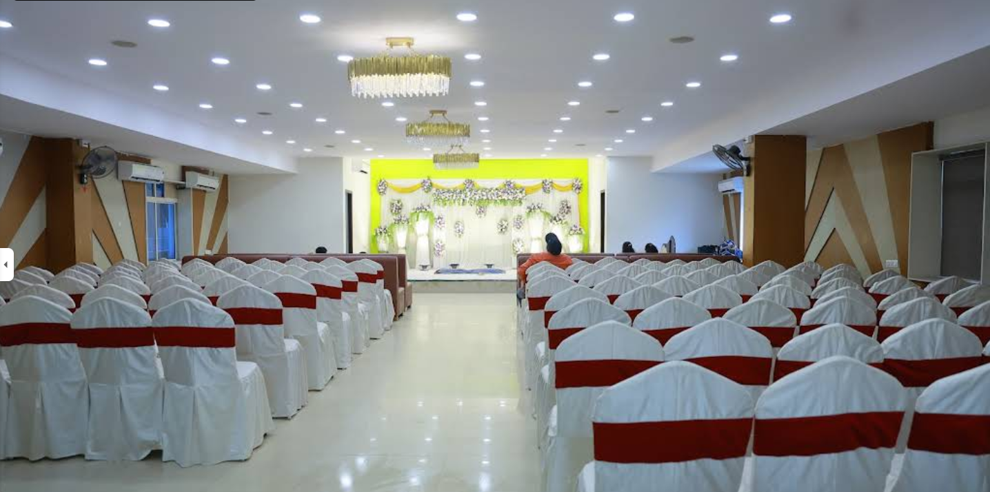 Function Hall Photo 15